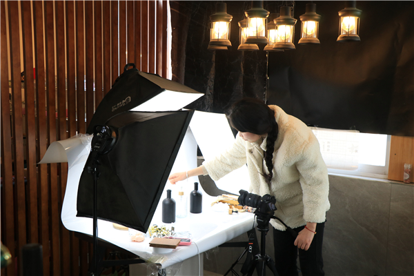 玻璃瓶远航大市场 内外贸一体化实现加速跑