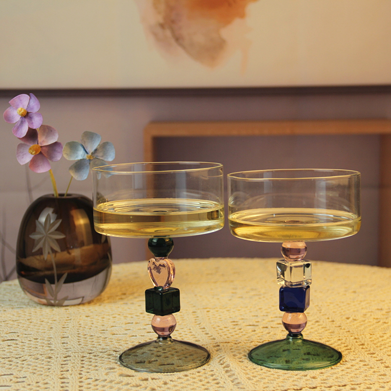 Unique Design champagne glasses XB455